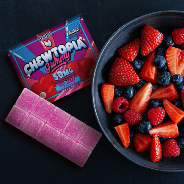 CHEWTOPIA-50mg-Delta-9-Gummies_Wild-Berry